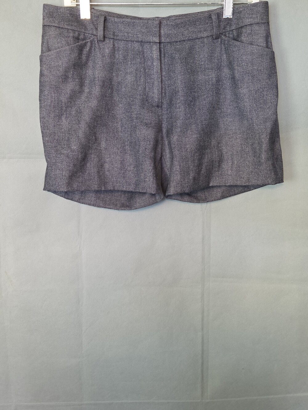 Vintage Brooks Brothers Women's Navy Wool Shorts Size 8